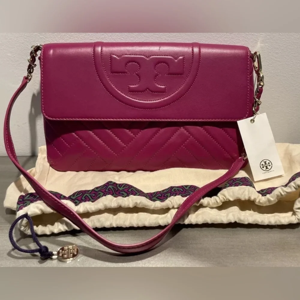 NWT Tory Burch Alexa Convertible Clutch in  Party Fuchsia 🩷 - Picture 6 of 16